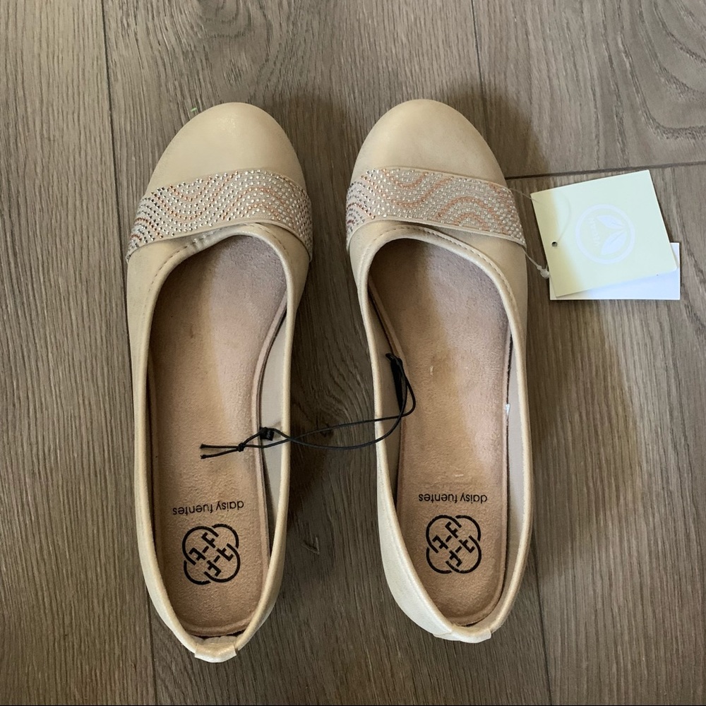 Daisy Fuentes Sandals